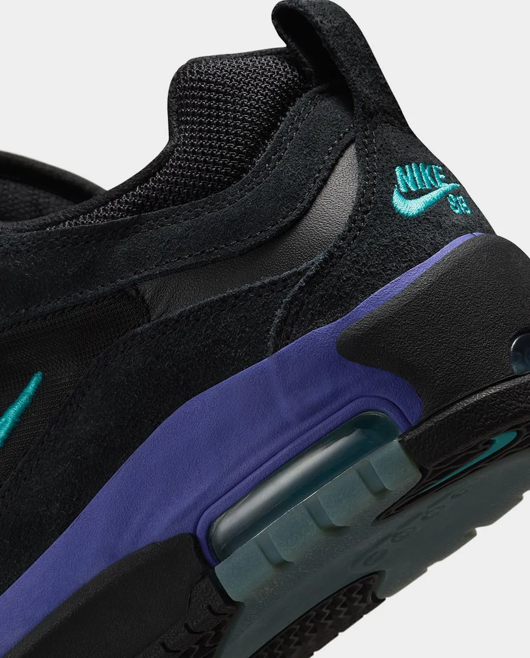 Nike SB - Air Max Ishod Shoe - FB2393-003